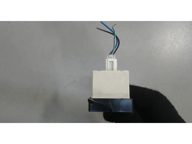 Дисплей бортового компьютера Mitsubishi Grandis