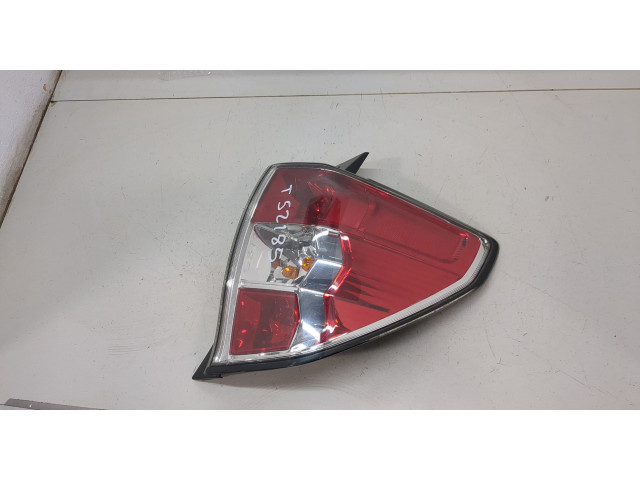 Задний фонарь