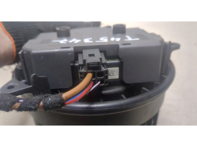 Моторчик печки Audi A7 2010-2014