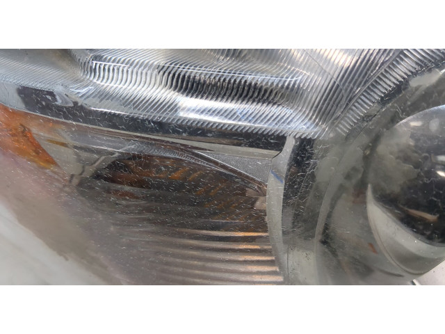 Фара передняя  Jaguar XF 2007–2012 правая 