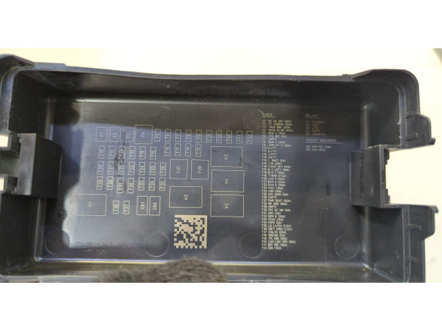 Крышка блока предохранителей GMC Terrain 2017-2021 84161124