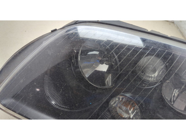 Фара передняя Volkswagen Caddy 2004-2015 левая