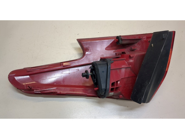 Задний фонарь        Citroen C5 2008- 