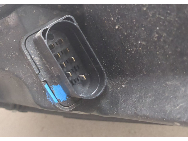 Фара передняя  Volkswagen Golf 7 2012-2020 правая 