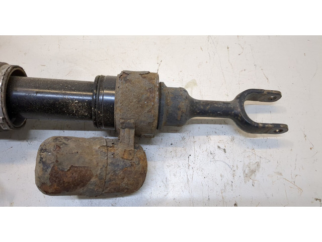 Стойка амортизатора  Volkswagen Phaeton 2002-2010      