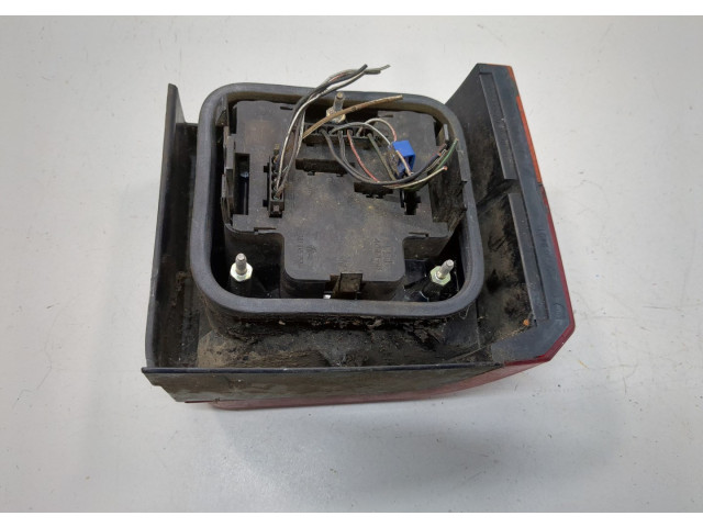 Задний фонарь