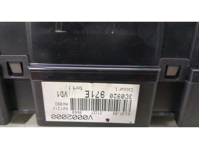 Панель приборов  Volkswagen Passat 6 2005-2010       3C0920971E     