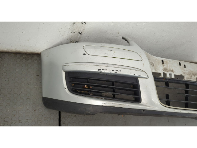 Бампер Volkswagen Jetta 5 2004-2010 передний 1K0807217E