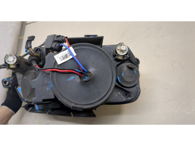 Фара передняя  Volkswagen Passat 6 2005-2010 левая 