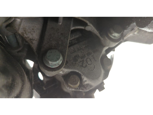 Генератор  Volkswagen Transporter 4 1991-2003           