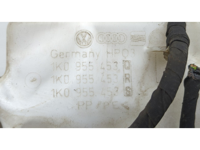 Бачок омывателя Volkswagen Golf 6 2009-2012