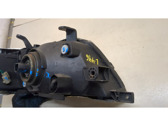 Фара передняя Mitsubishi Montero Sport / Pajero Sport 1996-2008 левая