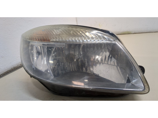 Фара передняя  Skoda Fabia 2007-2014 правая 