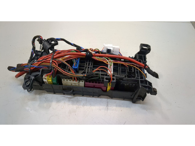 Блок предохранителей  Mercedes A W176 2012-2018         