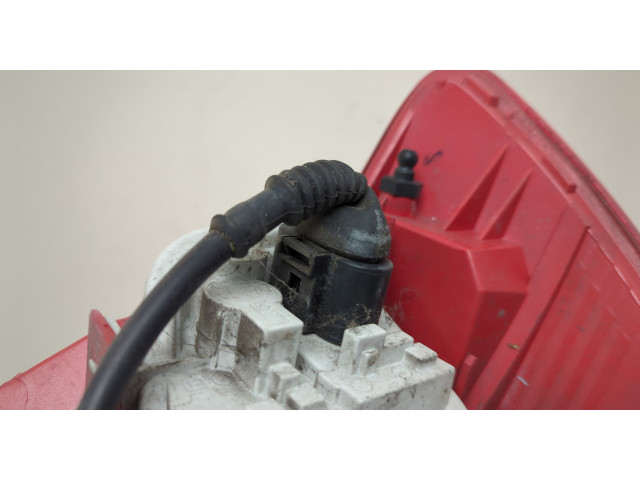 Задний фонарь     4F9945095E     