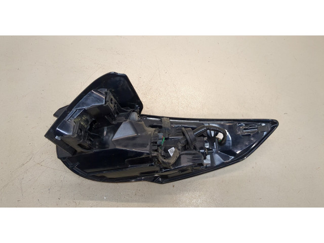 Задний фонарь