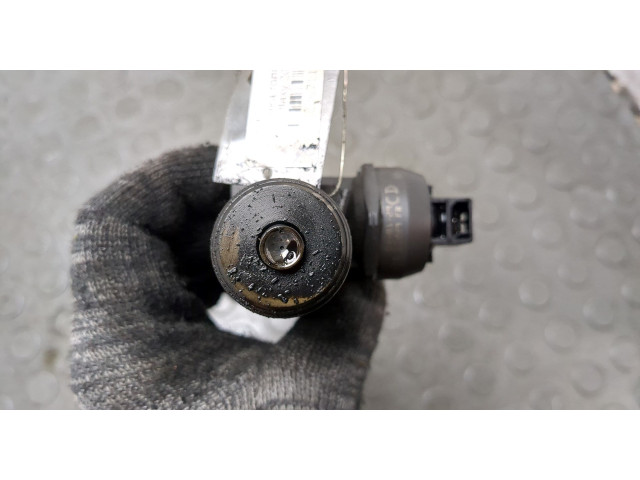 Форсунка топливная Ford Galaxy 2000-2006 038130073BA