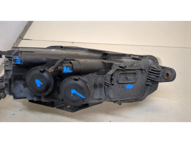 Фара передняя  Volkswagen Passat CC 2008-2012 правая 