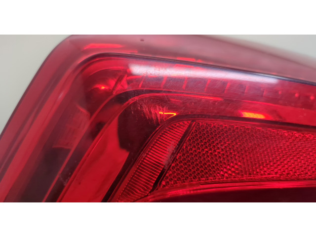 Задний фонарь 84245000