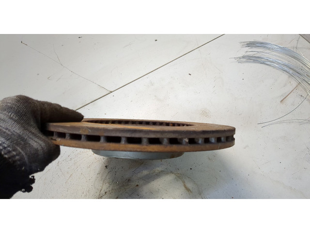 Диск тормозной Volkswagen Passat 6 2005-2010 передний 5Q0615301F