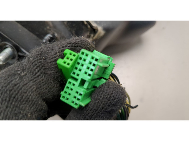 Зеркало боковое Volvo XC90 2002-2014 правое