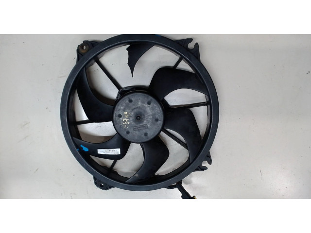 Вентилятор радиатора Citroen C4 Picasso 2006-2013 1.6 дизель