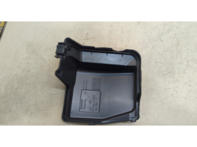 Крышка блока предохранителей Dacia Sandero 2012-2020