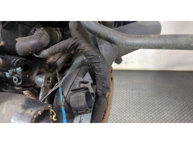 Клапанная крышка двигателя ДВС  Seat Ibiza 4 2008-2012 1.6     