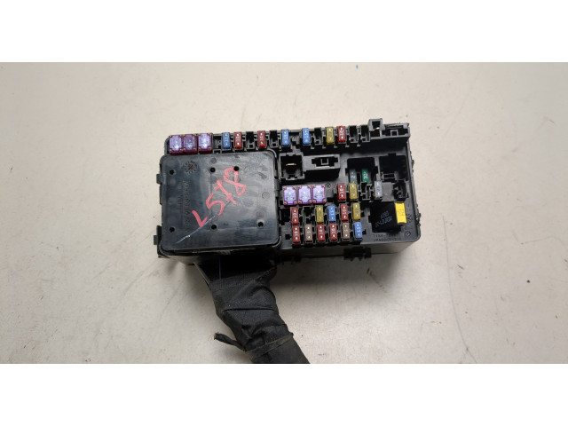 Блок предохранителей GMC Acadia 2019-2025 84682619