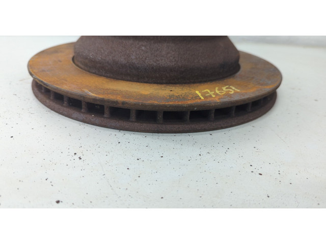 Диск тормозной Volkswagen Touareg 2007-2010 задний 7L8615601C