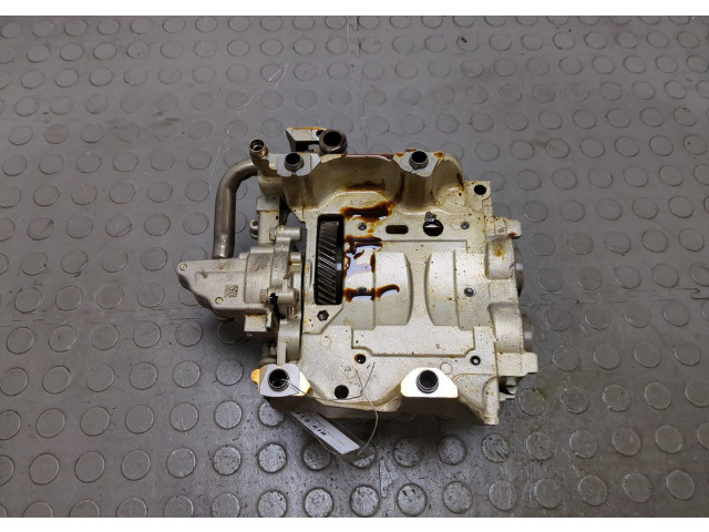 Масляный насос       