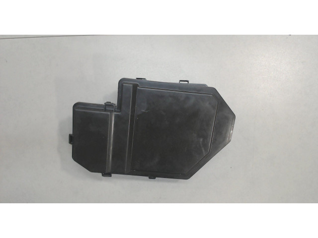 Корпус блока предохранителей Audi A6 (C6) Allroad 2006-2008 3