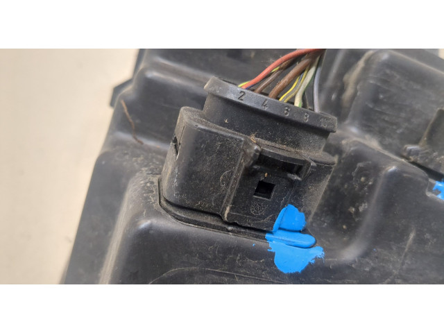 Фара передняя Volkswagen Polo 2009-2014 левая