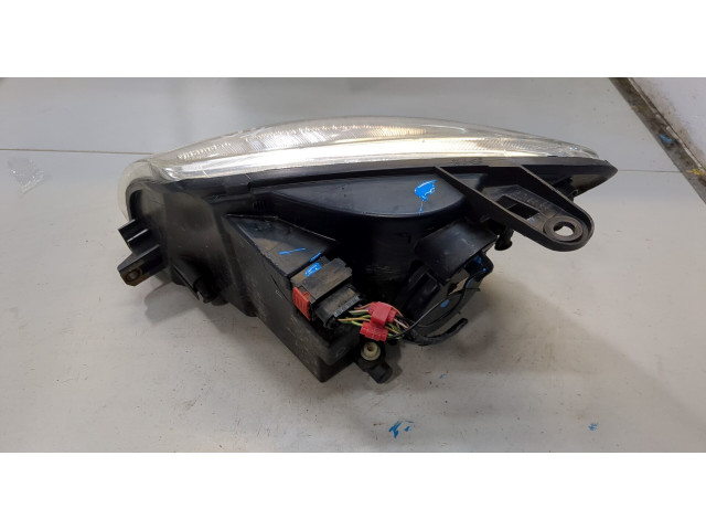 Фара передняя  Peugeot Partner 2002-2008 правая 