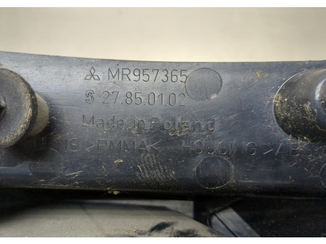 Задний фонарь