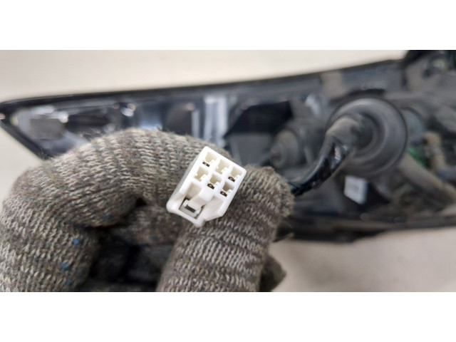 Задний фонарь