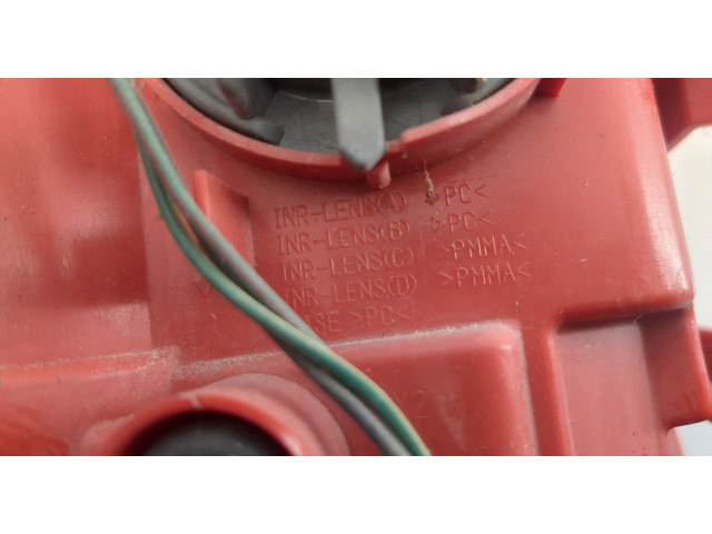 Задний фонарь