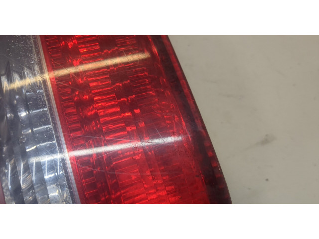 Задний фонарь     84201SA050   Subaru Forester (S11) 2002-2007 