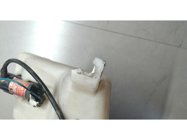 Бачок омывателя SsangYong Musso 7848005011 2.9