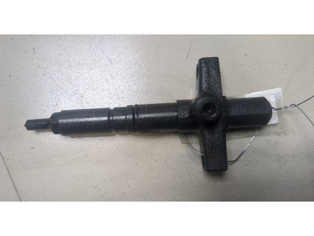 Форсунка топливная Mitsubishi Pajero / Montero 2000-2006