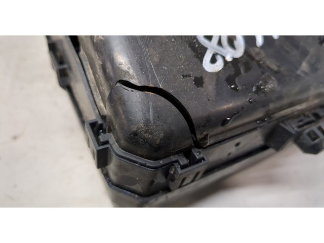 Блок предохранителей Mitsubishi ASX