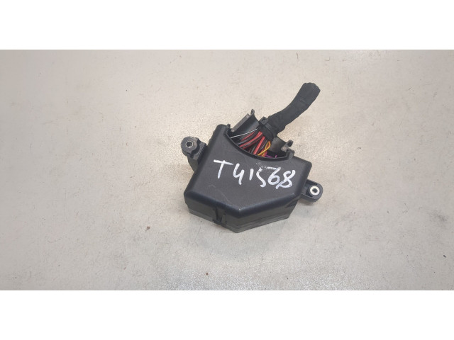 Блок предохранителей  Volkswagen Passat 6 2005-2010         