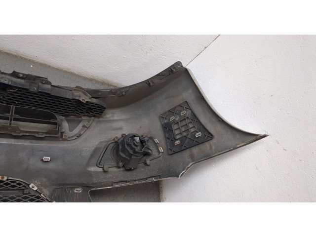 Бампер  KIA Carens 2006-2012 передний   