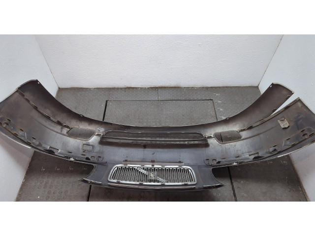 Бампер  Volvo V70 2001-2008 передний   