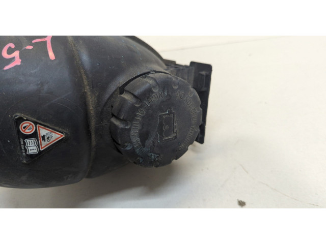 Бачок расширительный  Mercedes E W212 2009-2016    