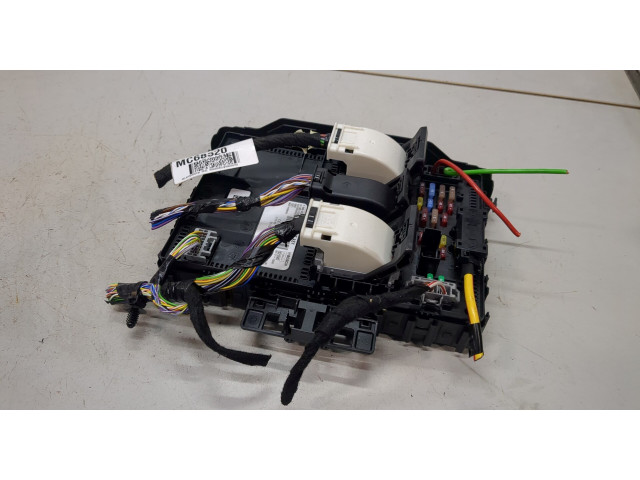 Блок предохранителей  Ford Focus 4 2018-           