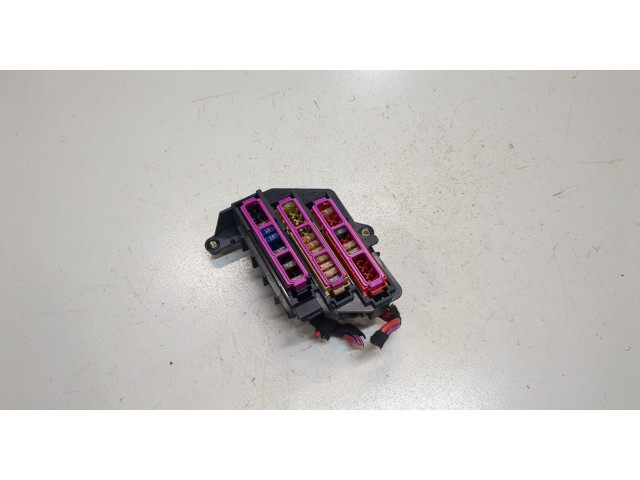 Блок предохранителей Audi A6 (C6) 2005-2011