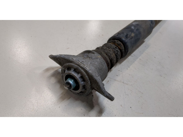 Стойка амортизатора  Skoda Rapid    1.2  бензин