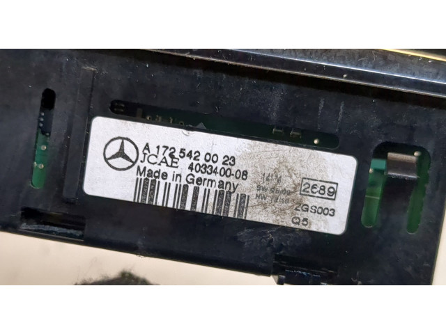 Дисплей бортового компьютера  Mercedes ML W166 2011-2015 A1725420023       