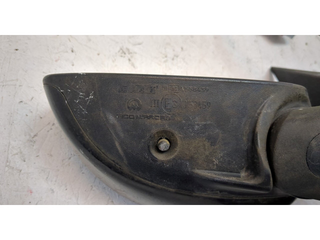 Зеркало боковое  Fiat Stilo  левое           